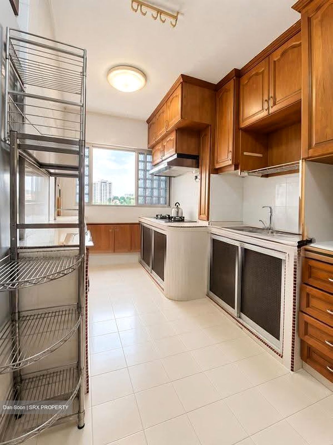 Blk 330 Bukit Batok Street 33 (Bukit Batok), HDB Executive #633879111